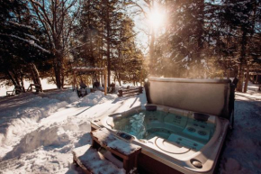 Cottage Le Petit Renard Waterfront & Jacuzzi
